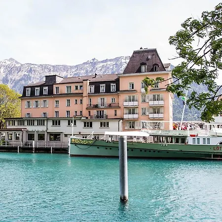 Lodge Du *