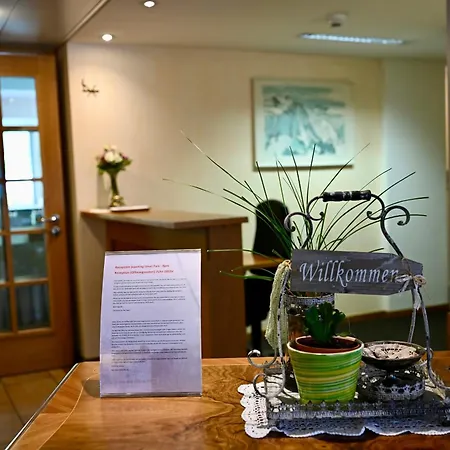 Du אינטרלאקן